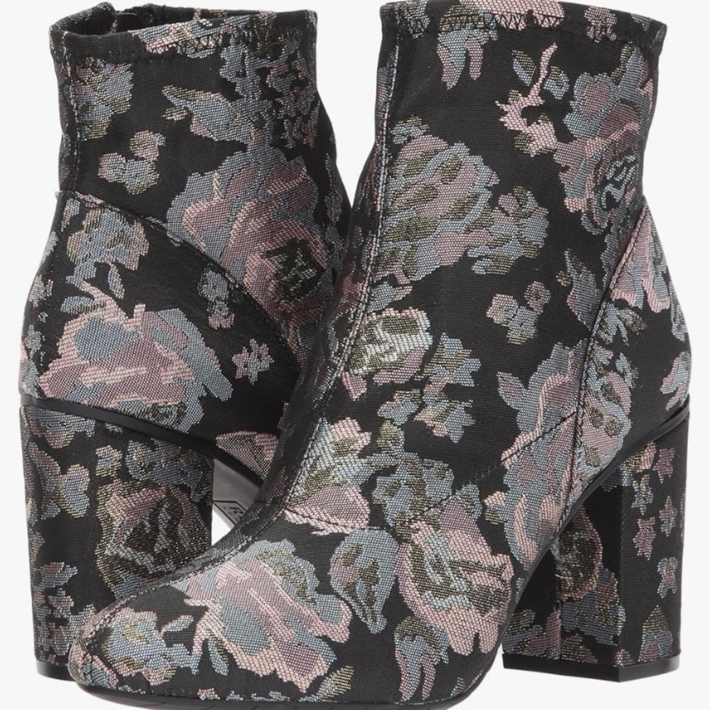 Rare KENNETH COLE REACTION Time4 Fun Twist Top Floral Brocade Ankle Sock Boots 8
